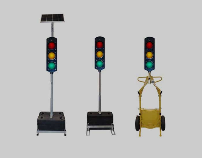 Berlex R6+ Traffic Light Hire